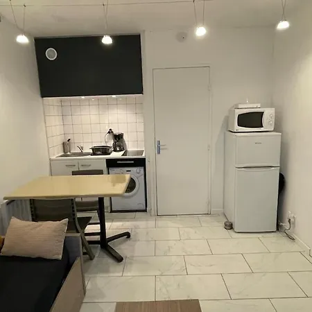 Chez Michele Et Vincent *